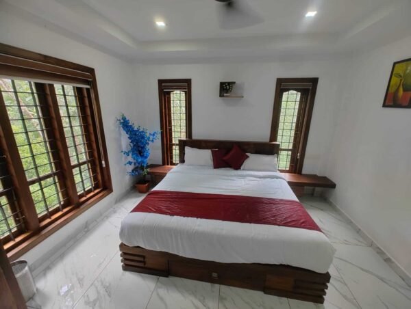 Never In Munnar Pool Homestay