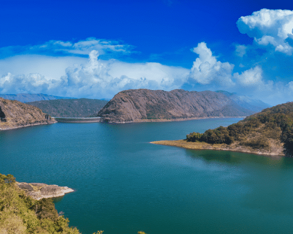 Idukki 1 Night Tour Package, Jeep Safari & Resort stay