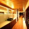 3 Bedroom Deluxe Houseboat With Upperdeck