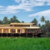 3 Bedroom Deluxe Houseboat With Upperdeck