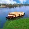 3 Bedroom Deluxe Houseboat With Upperdeck