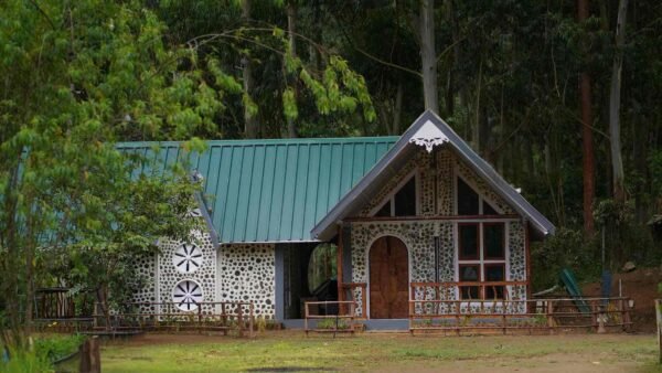 Family Camping Stay In Vattavada