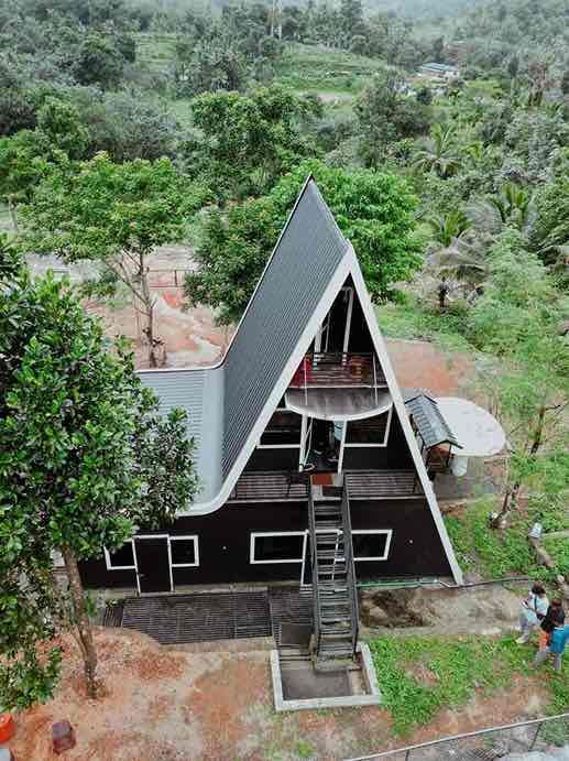 Golden Rock A-Frame | 3 Bedroom Stay in Mamalakandam