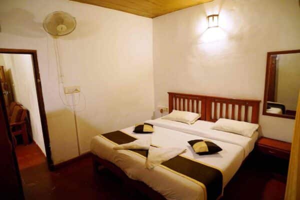 Munnar Family Pool Stay