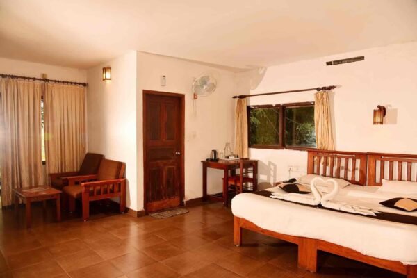 Munnar Family Pool Stay