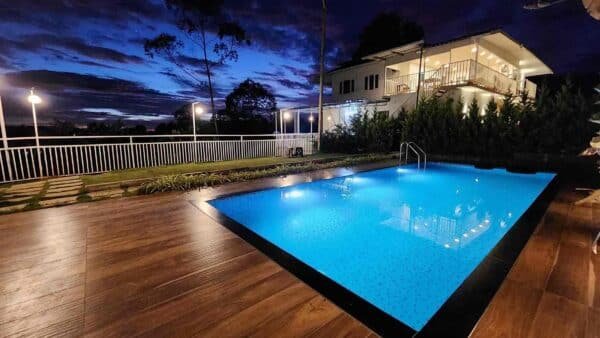 3 Bedroom Pool Cottage & Private Houseboat Family Package | 3N 4D