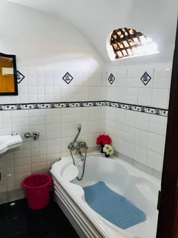 1 Bedroom Traditonal Alleppey Boathouse