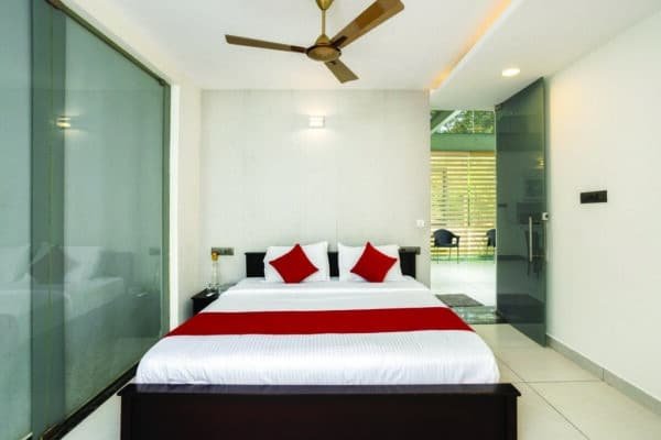 Stallion Estate Munnar | 3 Bedroom Glass House