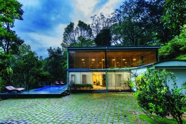 3 Bedroom Pool Cottage & Private Houseboat Family Package | 3N 4D