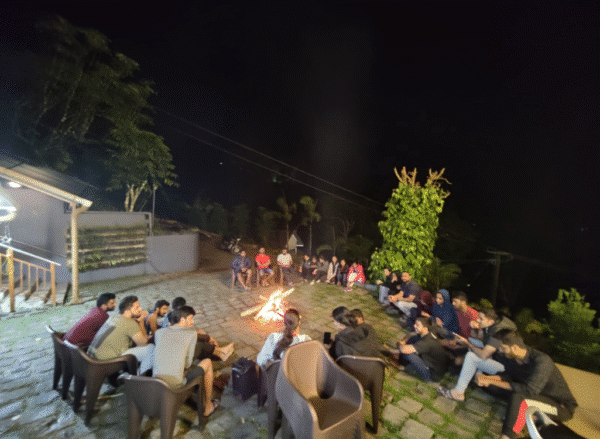 2 Night 3 Days Munnar Group Package|  Jeep Safari + Dinner + Campfire + Pool Stay | Family Package