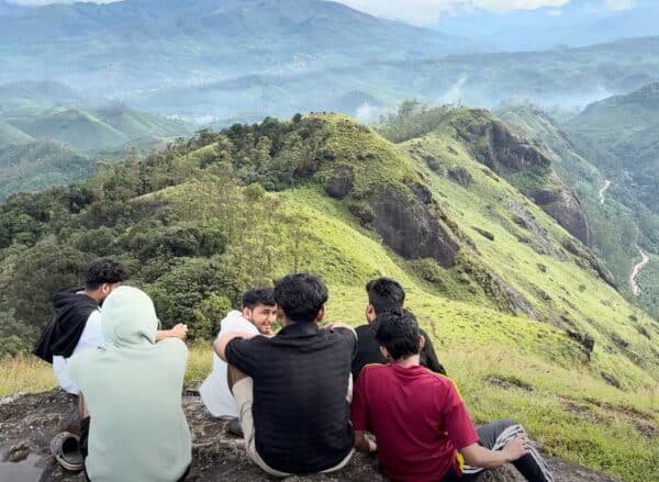 2 Night 3 Days Munnar Group Package