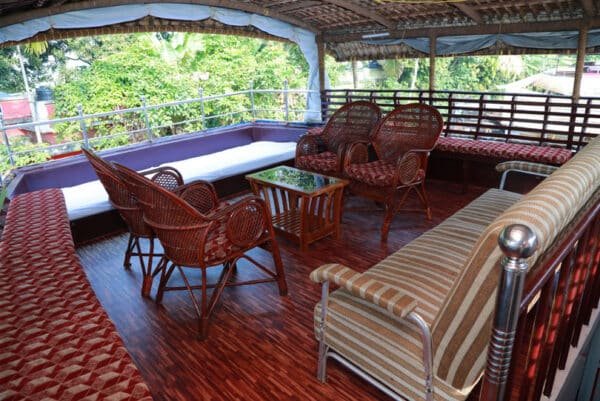 3 Night 4 Days Munnar | 2 Bed A Frame Stay &  Alleppey Houseboat Family Package