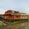1 Bedroom Premium Houseboat with Upper Deck