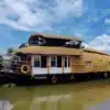 2 bedroom deluxe1.jpg 2 Bedroom Deluxe Houseboat With Deck
