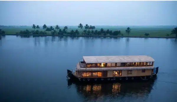 2 Bedroom Luxury Houseboat With Upper Deck In Alleppey