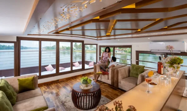 2 Bedroom Luxury Houseboat With Upper Deck In Alleppey