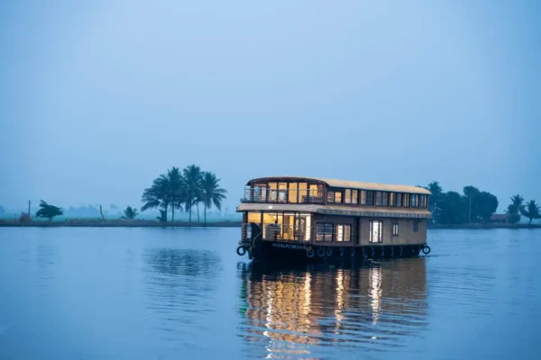2 Bedroom Luxury Houseboat With Upper Deck In Alleppey