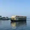 2 bedroom luxury5 2 Bedroom Luxury Houseboat With Alleppey