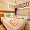 3 bedroom luxury12 3 Bedroom Luxury Houseboat