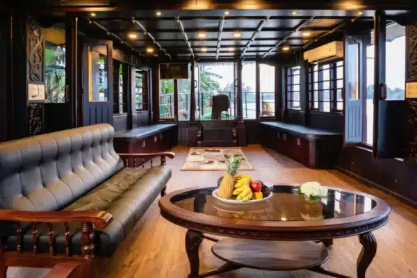 6 Bedroom Premium8.jpg 6 Bedroom Premium Houseboat in Alleppey